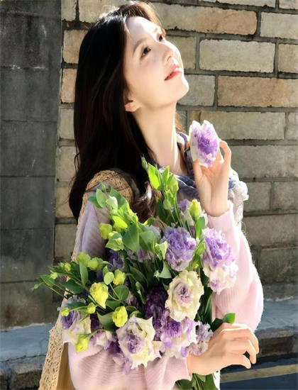 现象级作品：《湖南农村美景和美食》拍摄技巧传统分析：镜头语言与画面构图探讨